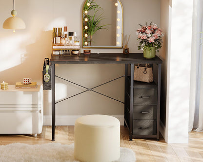 AODK Desk with 3 Drawers and Charging Station